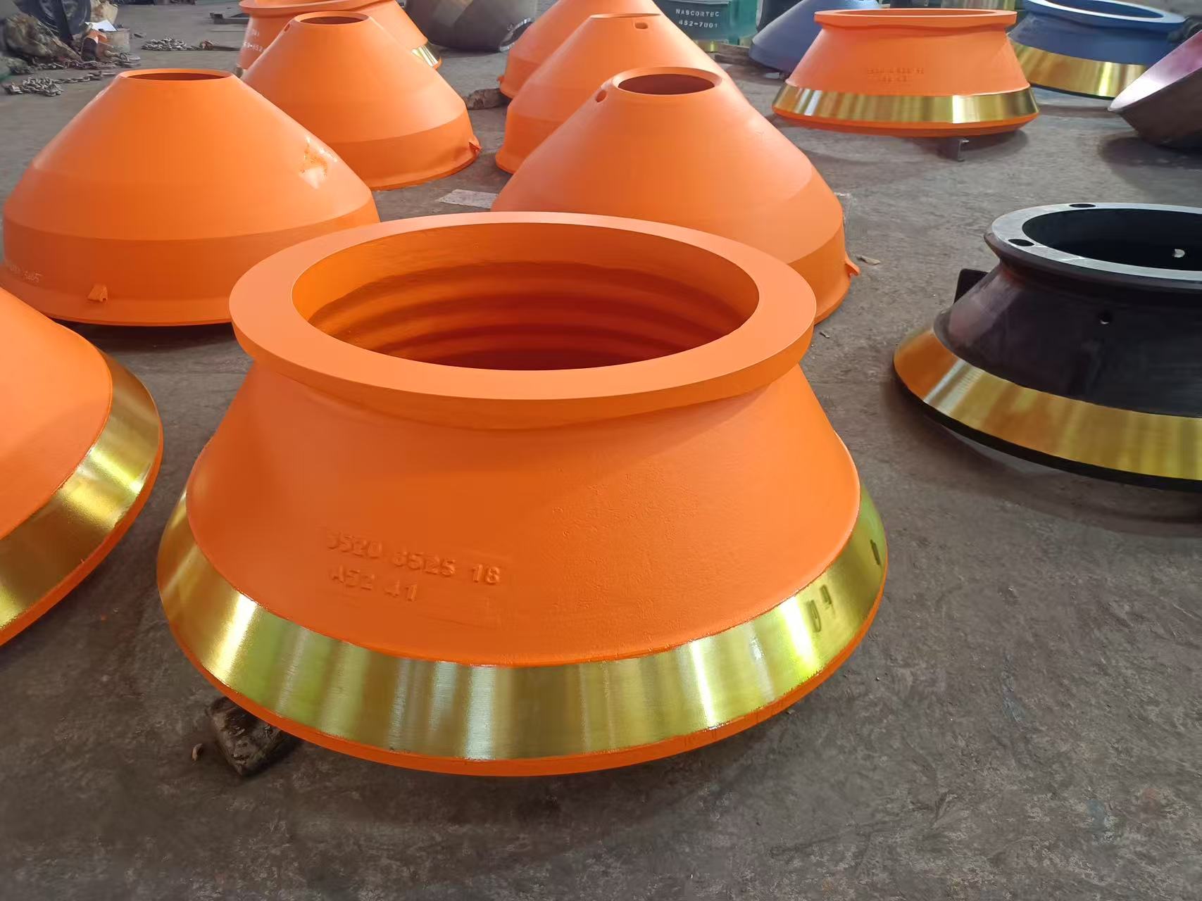High Manganese Steel Bowl Liner for High-Abrasion Granite Crushing  Service Life Increased by Over 30%
