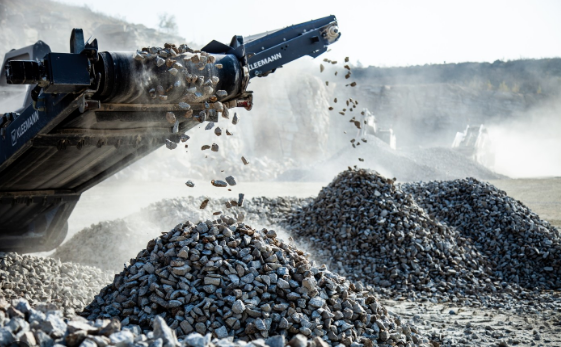 Impact Crusher Parts: A Complete Guide to Key Components, Materials, and Maintenance