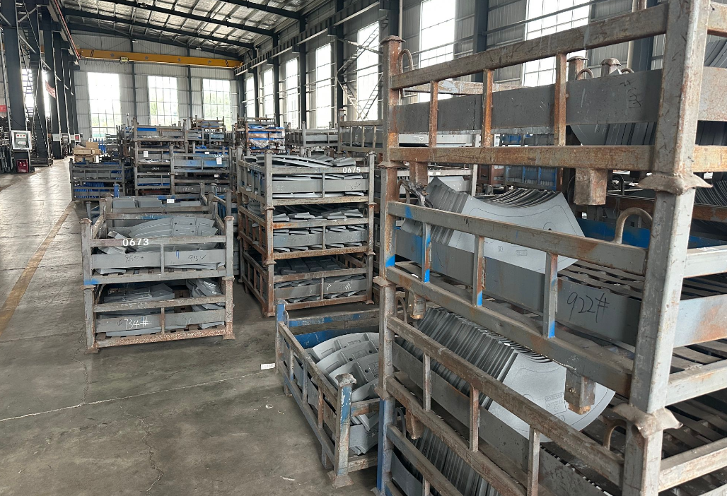 When and How to Replace Concrete Batching Plant Mixer Blades: A Complete Guide